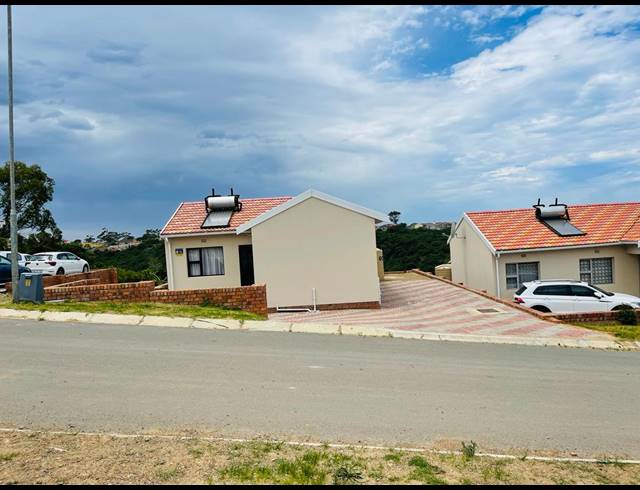3 BEDROOM FREEHOLD FOR SALE IN AMALINDA